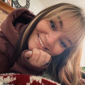 Meet your Posher, Ericka